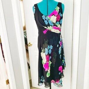 Jones New York  NWT 12 Silk Seychelles Sleeveless Floral Sheer Lightweight Dress
